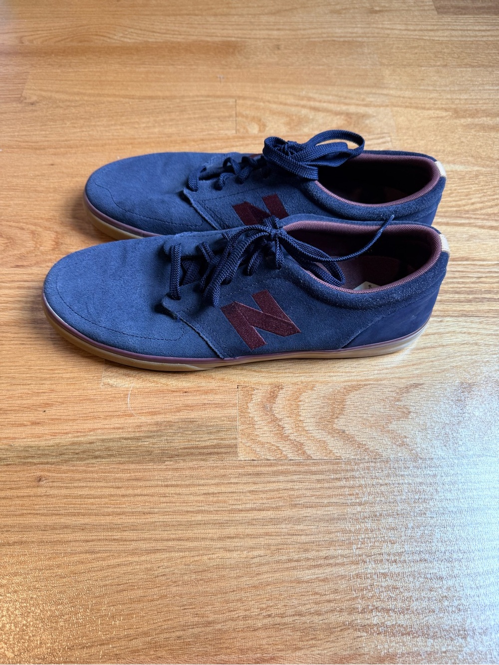New Balance Men's Brighton 345 Navy Suede Sneakers with Maroon Accents - Picture 2 of 7